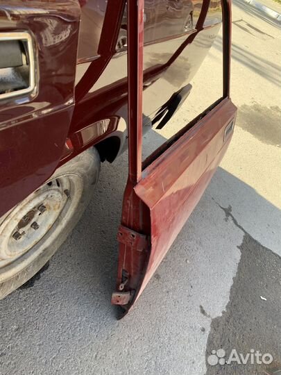 Дверь задняя Левая Ваз 2107