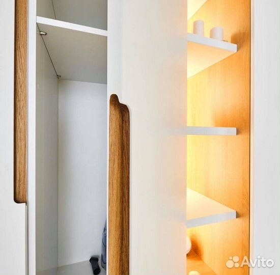 Шкаф с подсветкой / сборка бесплатно