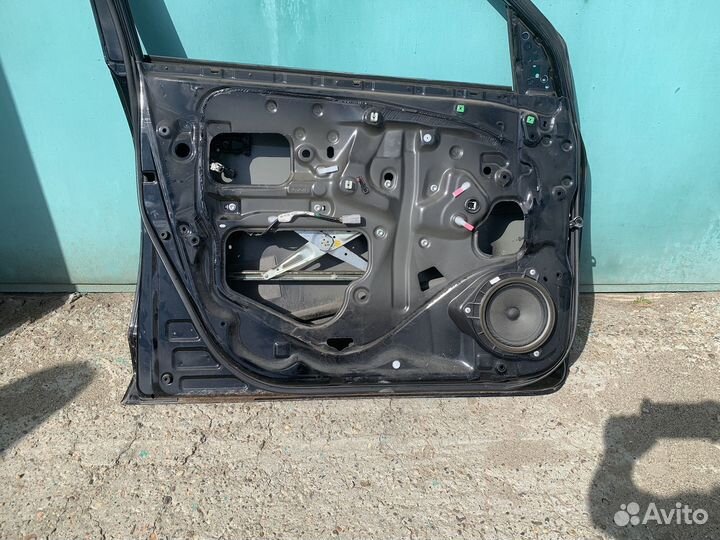 Дверь боковая передняя левая