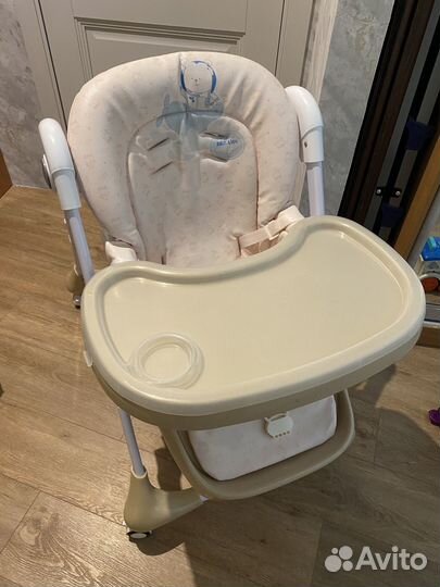 Стульчик для кормления capella