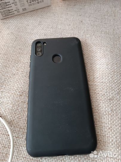 Samsung Galaxy M11, 3/32 ГБ