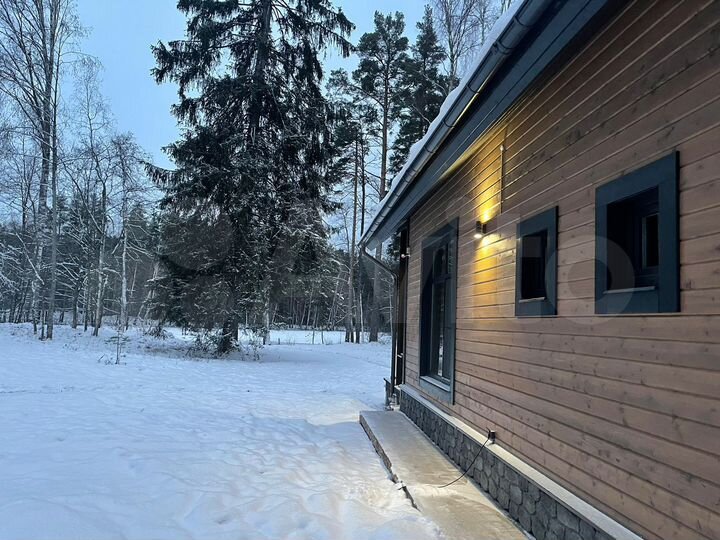 Дом 90 м² на участке 54 сот.