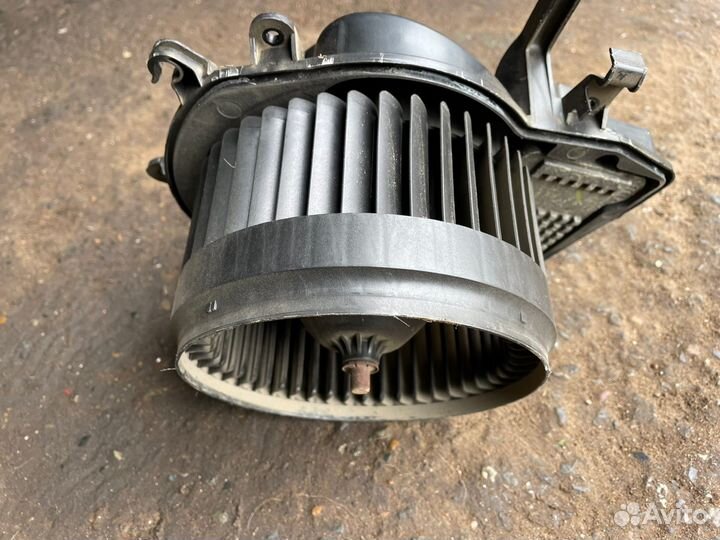 Мерседес w203 моторчик печки