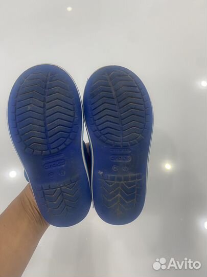 Сандали crocs c8