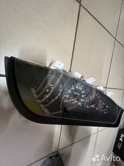 Спидометр Toyota Corolla Levin 832001E820 AE100