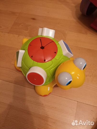 Игрушки музыкальные и развивающие