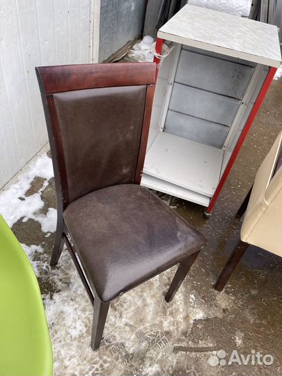 Стул дерево темный кожа мягкий 45/45/93