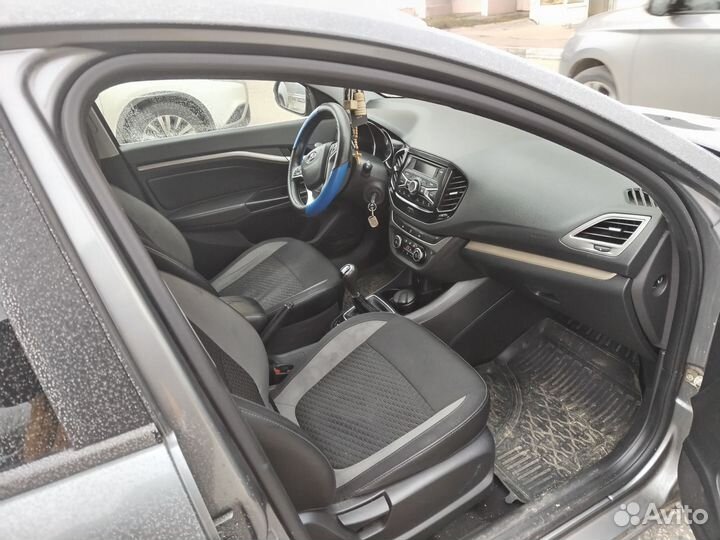 LADA Vesta 1.6 МТ, 2019, 190 000 км