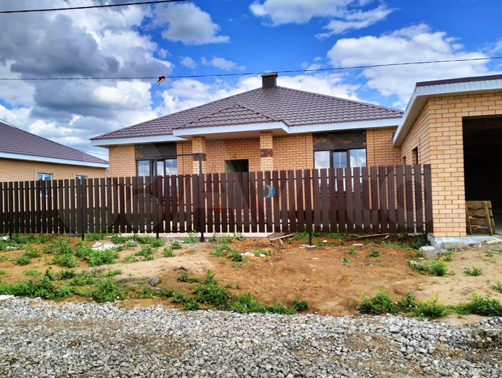 Дом 120 м² на участке 8 сот.