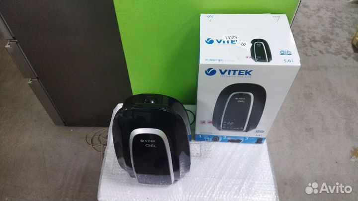 Увлажнитель воздуха Vitek VT-2342 сенсорный 5.6л