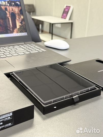 Samsung Galaxy Z Fold6, 12/256 ГБ