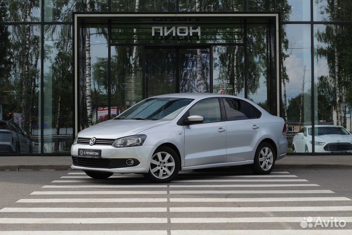 Volkswagen Polo 1.6 AT, 2013, 127 167 км