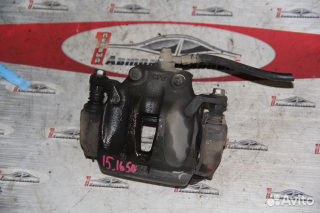 Суппорт перед лево c Nissan Murano TZ50 QR25DE