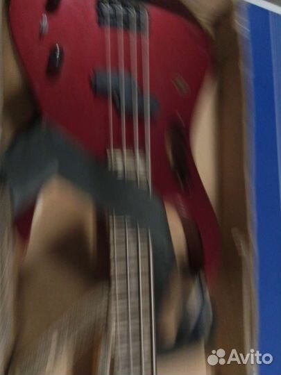 Басс гитара 4 струны