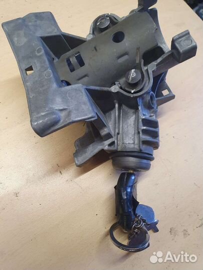 Для бмв е39 2001г замок зажигания