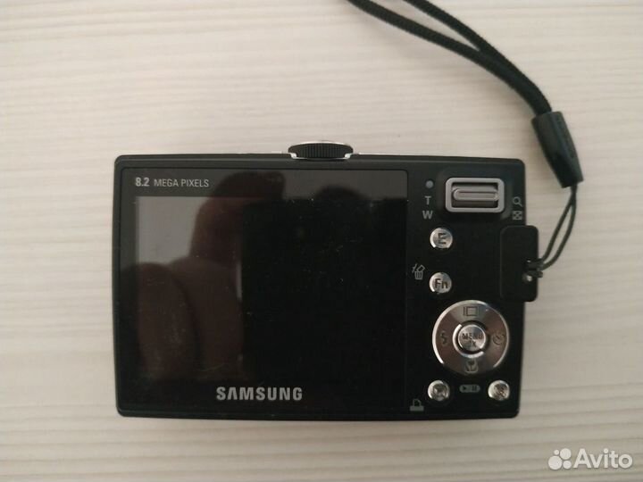 Компактный фотоаппарат