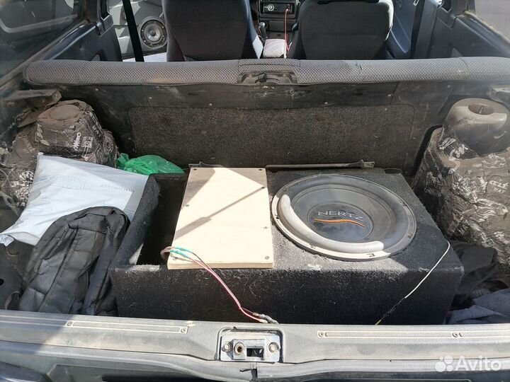 Сабвуфер Nertz