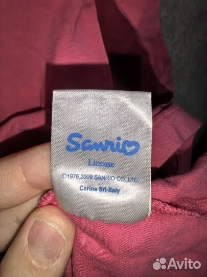 Hello kitty лонгслив как новый