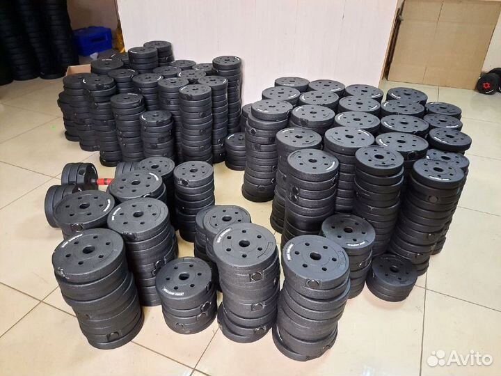 Набор гантелей