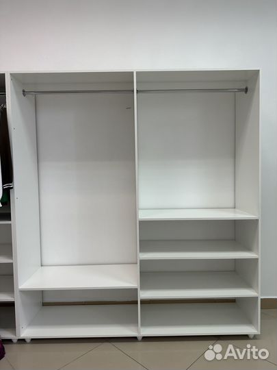 Стеллаж для одежды