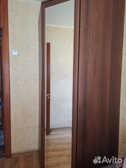 Угловой шкаф