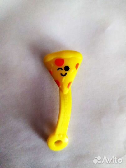 Фигурки-липучки из Пятёрочки Brawl Stars и Нашивки