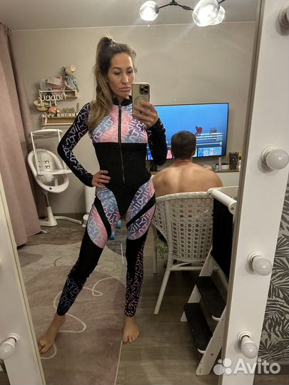 Костюм для фитнесса