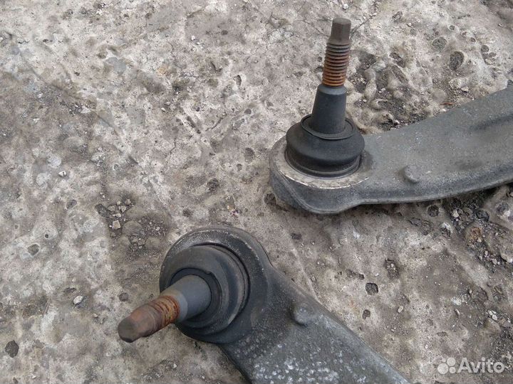 Рычаг задний верхний левый\правый Cadillac CTS 2