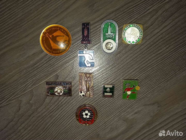 Значки на тему: футбол