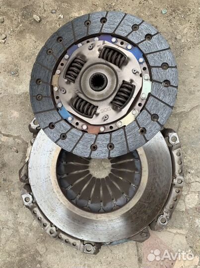 Маховик сцепление Фокус 3 1.6 pnda разборка