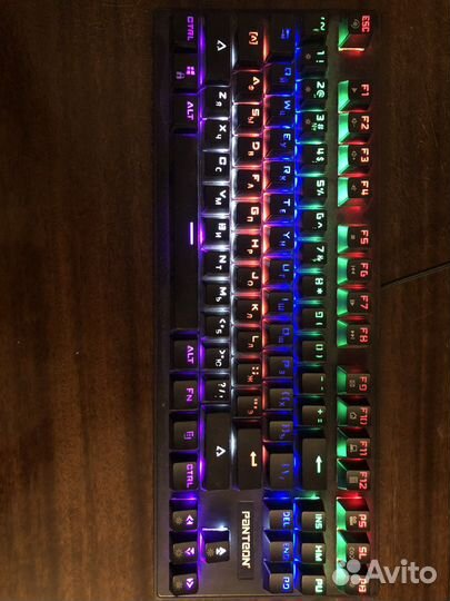 Механическая клавиатура panteon