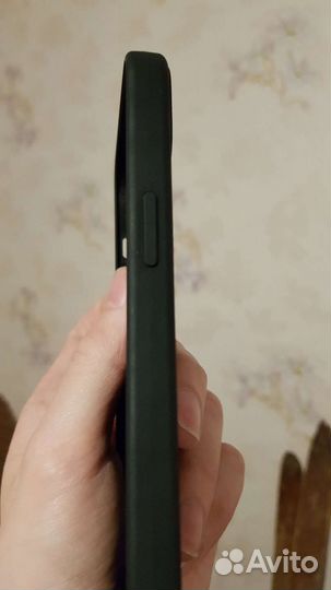 Силиконовый чехол iPhone 13