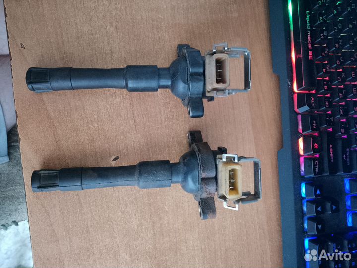 Катушка зажигания BMW 1748017