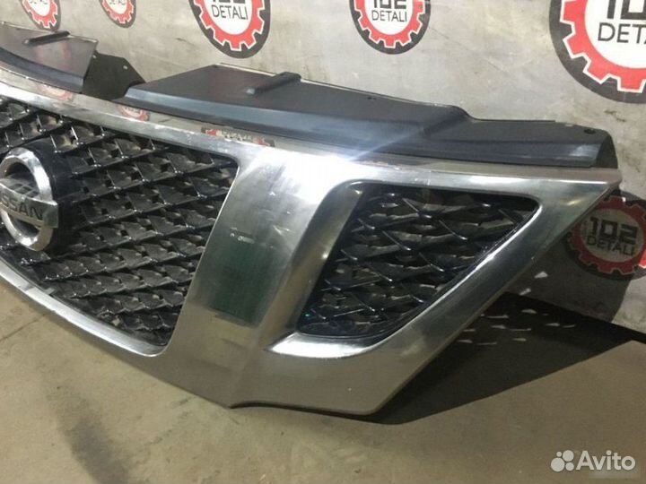 Решетка радиатора Nissan Patrol Y62