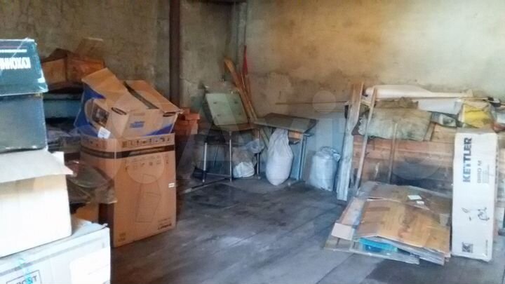 Гараж, > 30 м²