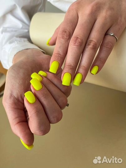 Маникюр Педикюр