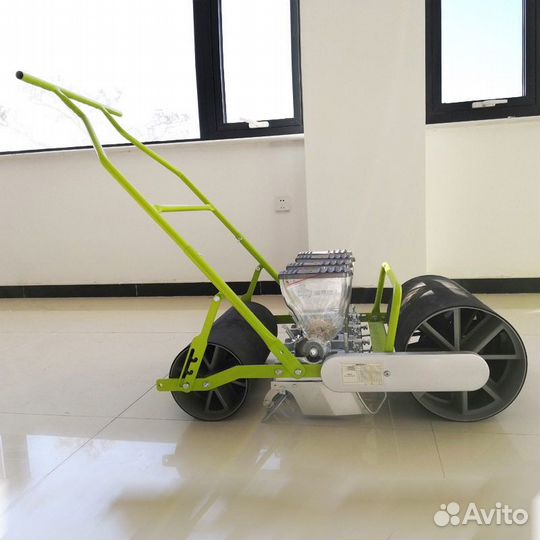 Сеялка 3 рядная