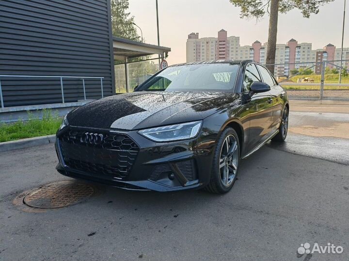 Audi A4 2.0 AMT, 2022