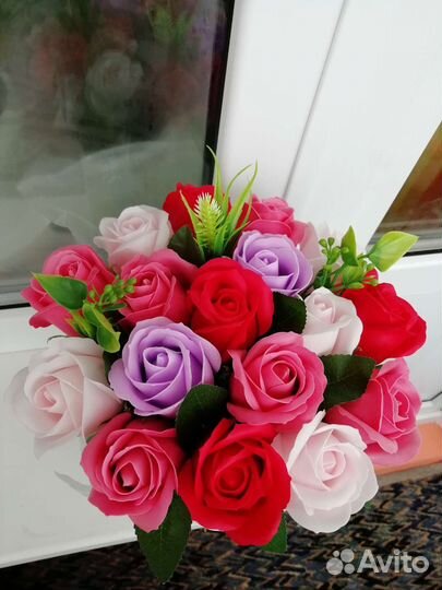 В наличии Цветы, букеты, подарки. Мыльные розы