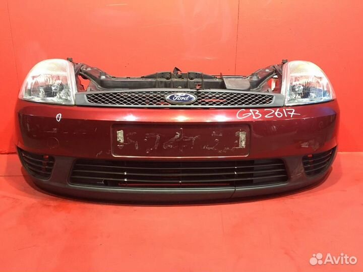 Ноускат Ford Fiesta. Передняя часть