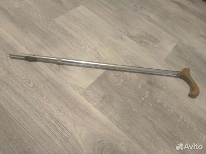 Продается медицинская трость, регулируемая