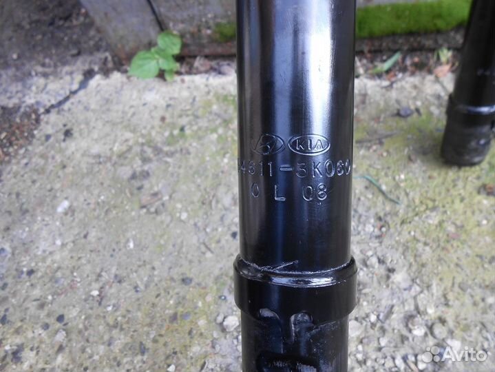 Стойка передняя 54611-3K060 пара