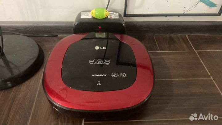 Робот пылесос LG hom bot