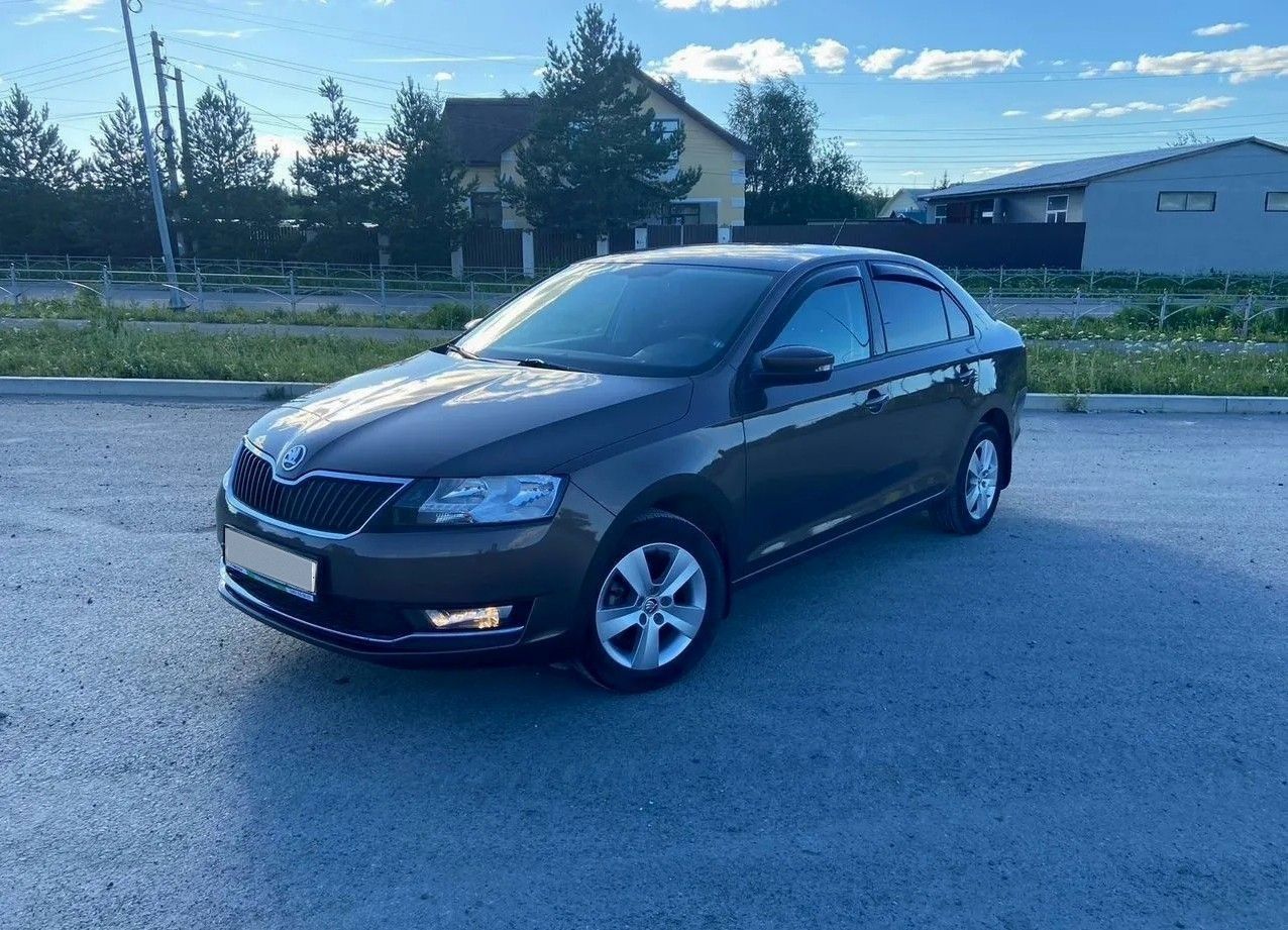 Skoda Rapid: фото владельца