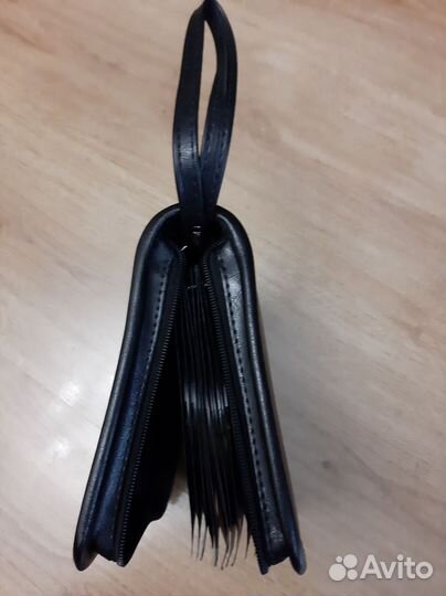 Кожаный бокс для дисков