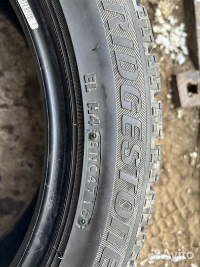 Bridgestone Blizzak VRX 205/50 R17 89Q