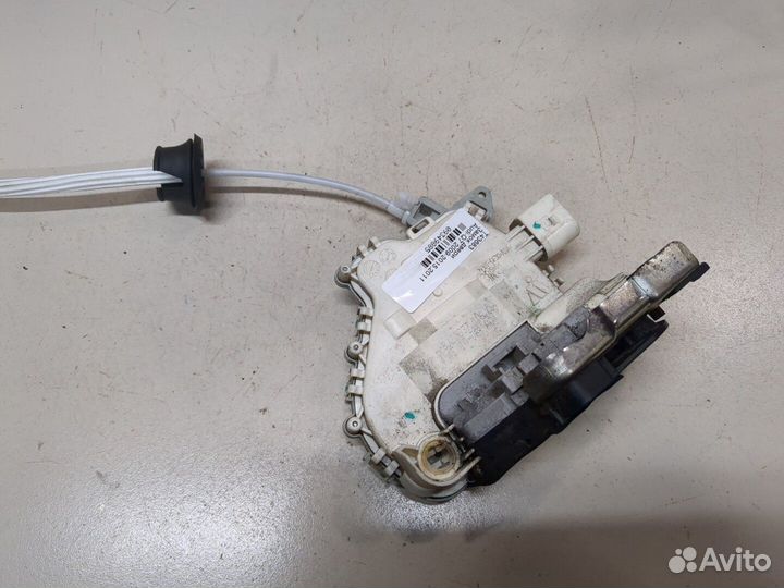 Замок двери Audi Q7, 2011