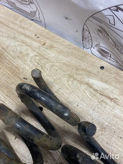 Пружины задней подвески Мерседес w209