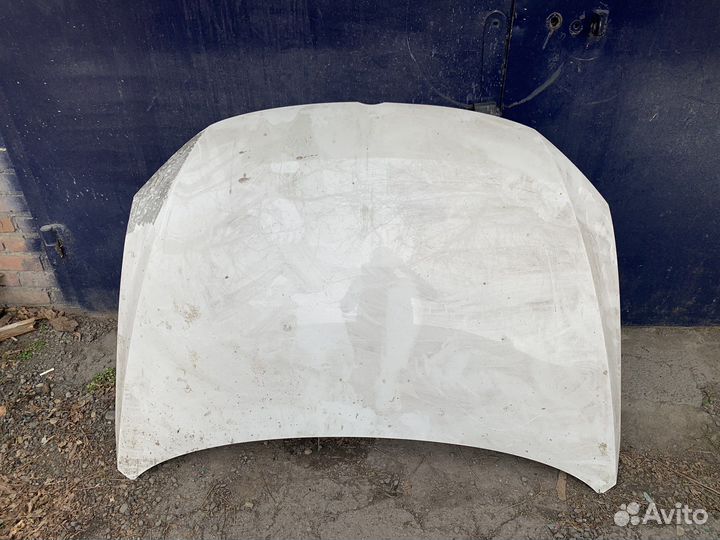 Volkswagen jetta 6 капот