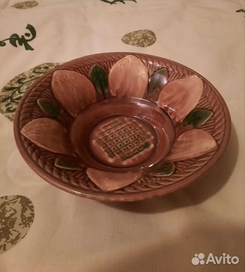 Стеклянные салатники-конфетницы,фарфоровый СССР